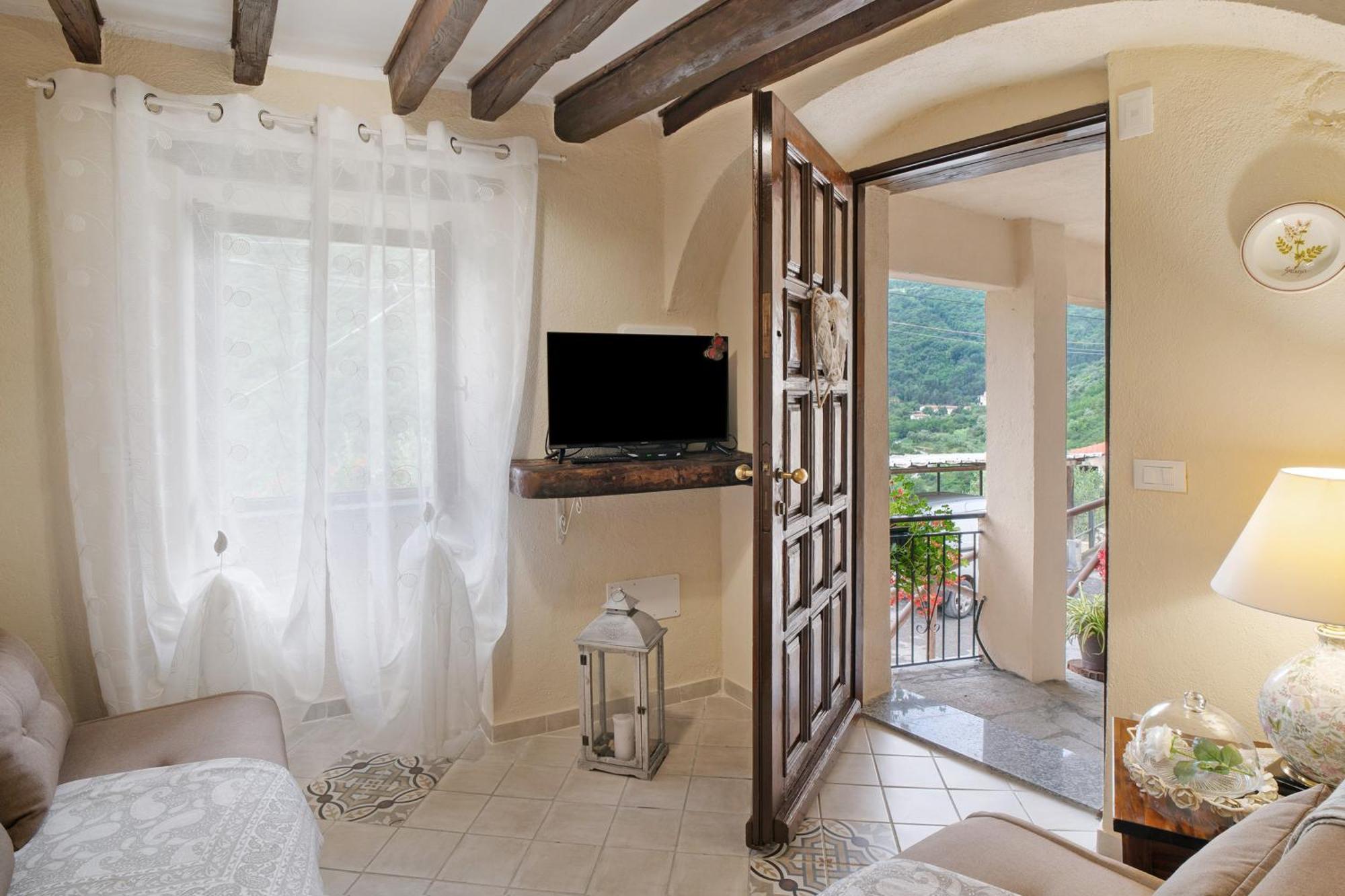 Agriturismo U' Spigu Nonna Annetta Nasino Ngoại thất bức ảnh